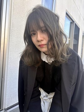 【草加/ヘアークリアー】アッシュベージュ/ゆるふわ