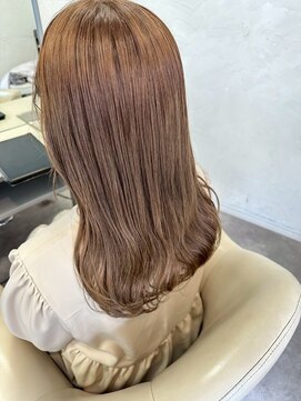 シロ(SiLO) ブリーチで作る柔らかいベージュカラー＊