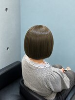 グラッジ 池袋(GLADGE) オリーブグレージュ