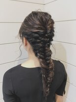 ネオリーブ アンド 渋谷店(Neolive &)&nbsp;【Neolive & 渋谷店】編み下ろしフィッシュボーン