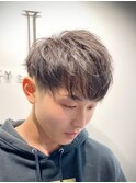 黒髪王道束感ショート/2ブロック刈り上げ