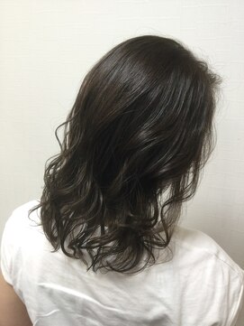 ヘアートルウィ(HAIR Tleu'i) カーキアッシュ/ミルボントリートメント