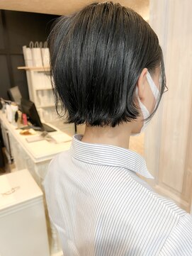 キャアリー(Caary) 福山市美容院 人気 小顔補正立体カットcaary刈り上げ外ハネボブ