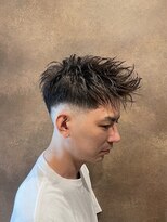 ビップ(V.I.P)&nbsp;ジェットモヒカン＋スキンフェード