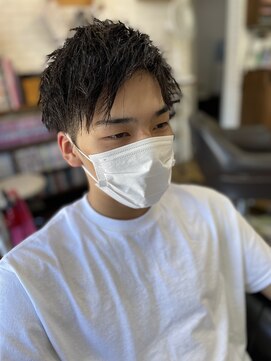 ボヌー(Bonheur) 短めツイストパーマ(^^)/