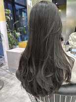 シティ(CITY)&nbsp;オリーブグレージュカラー×ロングレイヤーカット　【CHICA】