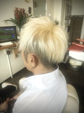 カワカミ(KAWAKAMI) ツーブロショート