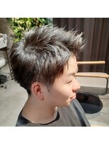 ネセサリー(NECESSARY) カット