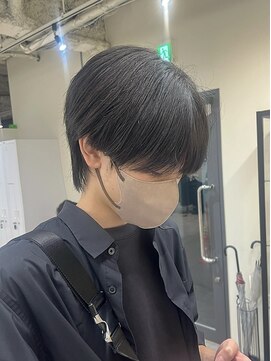 ユニ 江坂(Uni.) シースルーマッシュウルフ ウルフカット メンズウルス