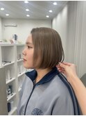 ミルクティーベージュ
