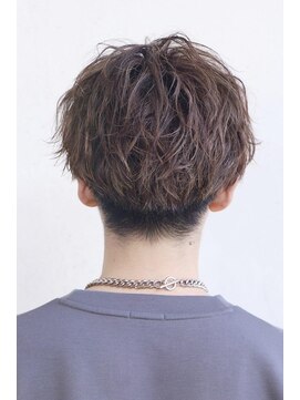 リップス 川崎(LIPPS) 緩めツイストスパイラルショートセンターパート