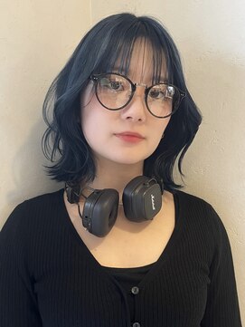 イルウィ(irwi) 【miku/ブリーチ】ぐびれヘア/夏のネイビーカラー