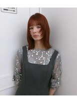 ユー(yew)&nbsp;オレンジカラー／暖色カラー／レイヤーカット／ミディアムヘア