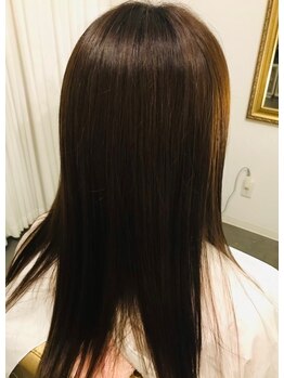 アストリー(Astory)の写真/自然由来の成分で、髪と頭皮を大切にするグレイカラー専門店♪ダメージレスで美しい仕上がりを実感◎