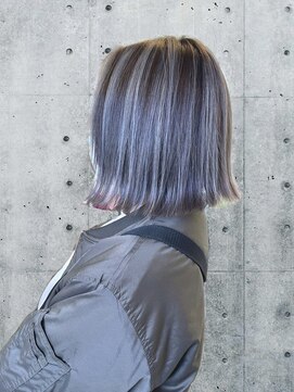 ヘアーデザイン ディードット ウル(D. ulu) 【渡辺秀斗】コントラストハイライト