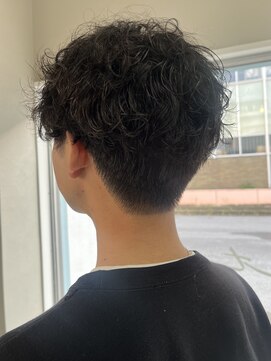 ダイアモンドリリーキートス(Diamond Lily kiitos) ミディアムヘア/暗めカラー/グランマッシュ/一宮/レイヤー