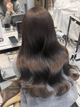 ネオリーブギンザ 銀座店(Neolive GINZA) ワンホンレイヤー/顔周り/シアーグレージュ/銀座駅