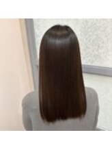 今話題の髪質改善トリートメントの用途と効果◎