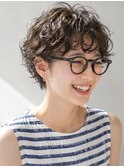 原宿マッシュショートパーマ大人ショートニュアンスパーマ外国人