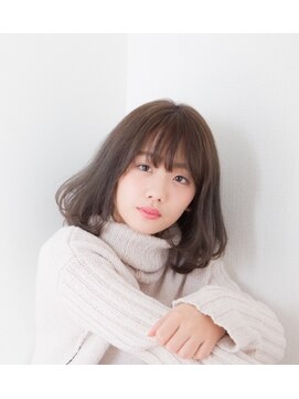 楓の森 内巻きふわゆれボブ・スタイル