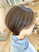 アミナ(AmiNA)&nbsp;ヌーディーカラー×ナチュラルショート