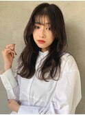 miu 女性らしく色っぽい魅力のロングヘア