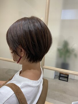 ルーム(room) ステップボーンカット