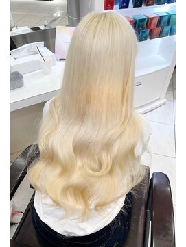 リア 大阪梅田(Ria) ～ブロンドカラー　シールエクステ～【Ria 大阪 梅田】