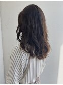 韓国風コテ巻きパーマスタイル