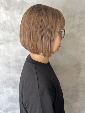 ヴィサージュ クラール(VISAGE klar) 白髪ぼかしボブ