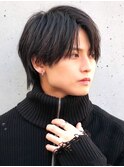 束感コンマバングセンターパートウルフ毛流れショート