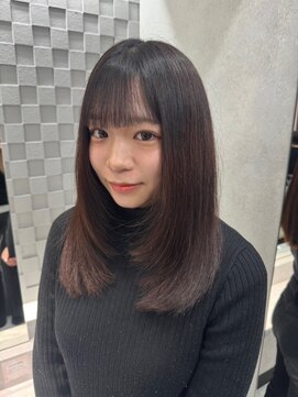 ジーナリア(Xena ria) 《rena》盛れるレイヤーカット