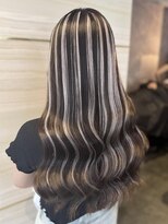 エルバイラビス 大宮(elu by lovis)&nbsp;《鈴木茉奈》エクステ/ハイライト/イメチェンエク