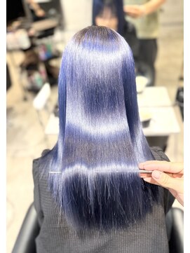 アンダーバーホワイト(_WHITE) ブリーチ髪質改善/うる艶髪