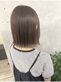 切りっぱなし×マロンベージュ