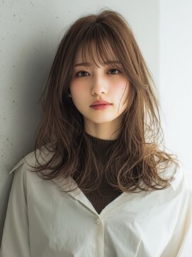 抜け感たっぷり☆大人可愛いほつれウェーブロング