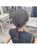 編みおろしヘア