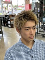 ザ クラン バイ ヘッドライト 仙台長町店(THE CLAN by HEADLIGHT) 「強すぎないソフトツイストで大人スパイキー。」