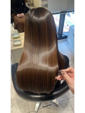 ナイン バイ アソビ 銀座(Nyne by asobi) 髪質改善/縮毛矯正/白髪染め/美髪/艶髪/銀座/酸熱トリートメント