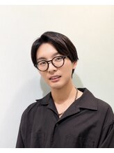 ラポールサロンハナレ 新浦安(Rapport salon HANARE)&nbsp;コマダ ナギサ