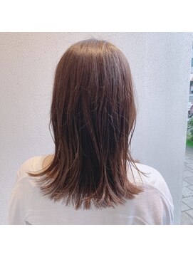 サンクチュアリー ウィズ コネクト(Sanctuary with connect) 切りっぱなしハネ感ミディアム◎20代30代40代50代