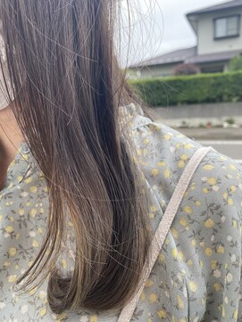 ヘアー バイ ミーズ(hair by Mii’s) ザクザク　ハイライトローライト／インナーピンク