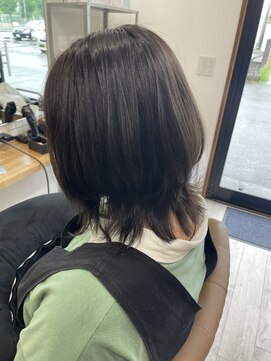 エイチヘアープロダクト(H hair product) ミディアムウルフ×オリーブアッシュ