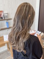 ロンド ヘアー(Rondo. Hair)&nbsp;3Dハイライトミルクティーグレージュ