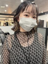 ツキ 横浜店(tuki)&nbsp;イヤリングカラーインナーカラーハイライトフェイスフレーミング