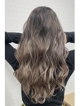 【グラデーションカラー】大人気の外国人風の髪を手に入れるならこれ！