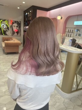 アマンドール(Aman D'or) girlyなインナーピンク