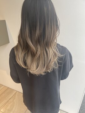 美容室 アイディー i-dee グラデーションカラー