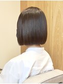 前下がりボブ 切りっぱなしボブ ショートボブ 縮毛矯正 髪質改善