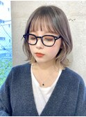 外ハネレイヤーボブインナーカラーミルクティーベージュ